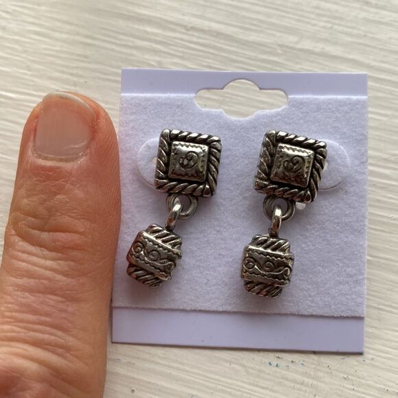 Brighton vintage Silver square‎ scrolled post dangle earrings - Picture 2 of 4